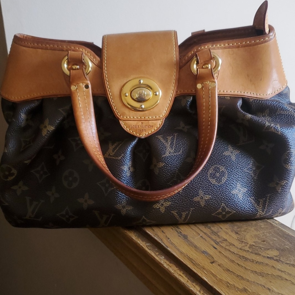 Boetie PM Louis Vuitton handbag
